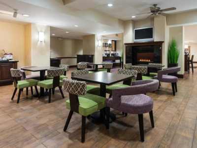 Hampton By Hilton Hotel